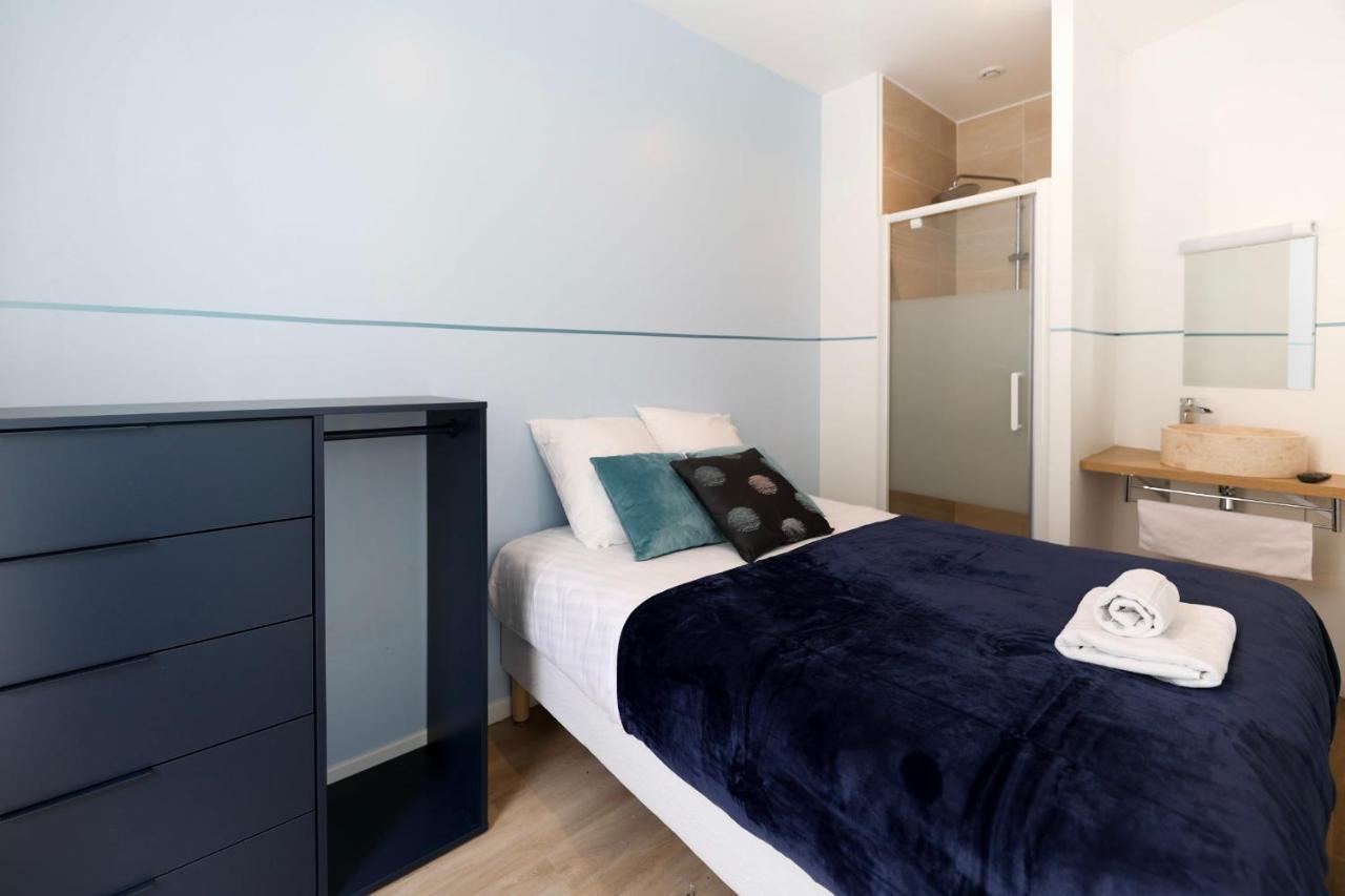 Green Apartment Near Montmartre And Opera ปารีส ภายนอก รูปภาพ