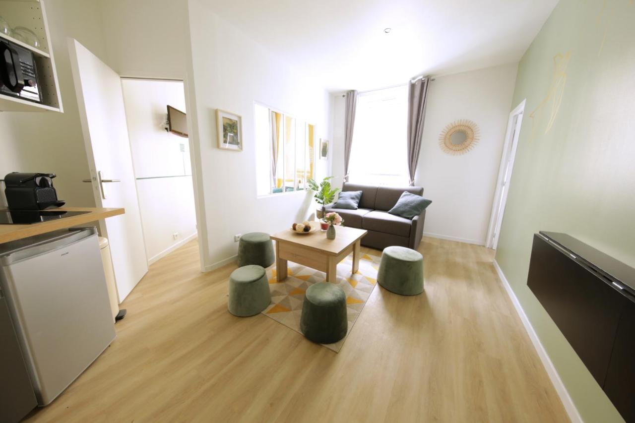 Green Apartment Near Montmartre And Opera ปารีส ภายนอก รูปภาพ